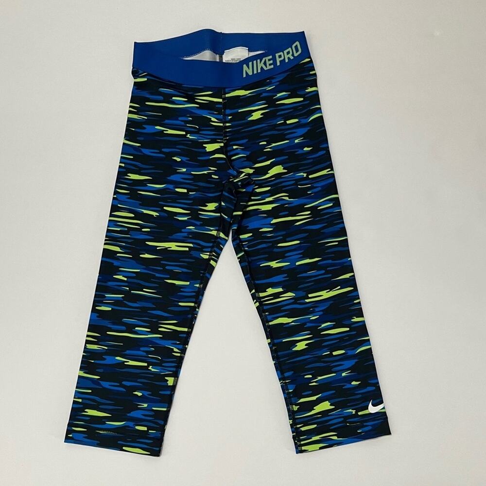 Nike Pro Haze Capris size S
